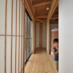 建築写真　のびのびと子育てできる環境の家の竣工写真