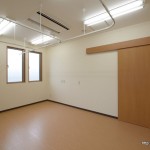診療施設の竣工写真_処置室：神奈川県平塚市の建築写真
